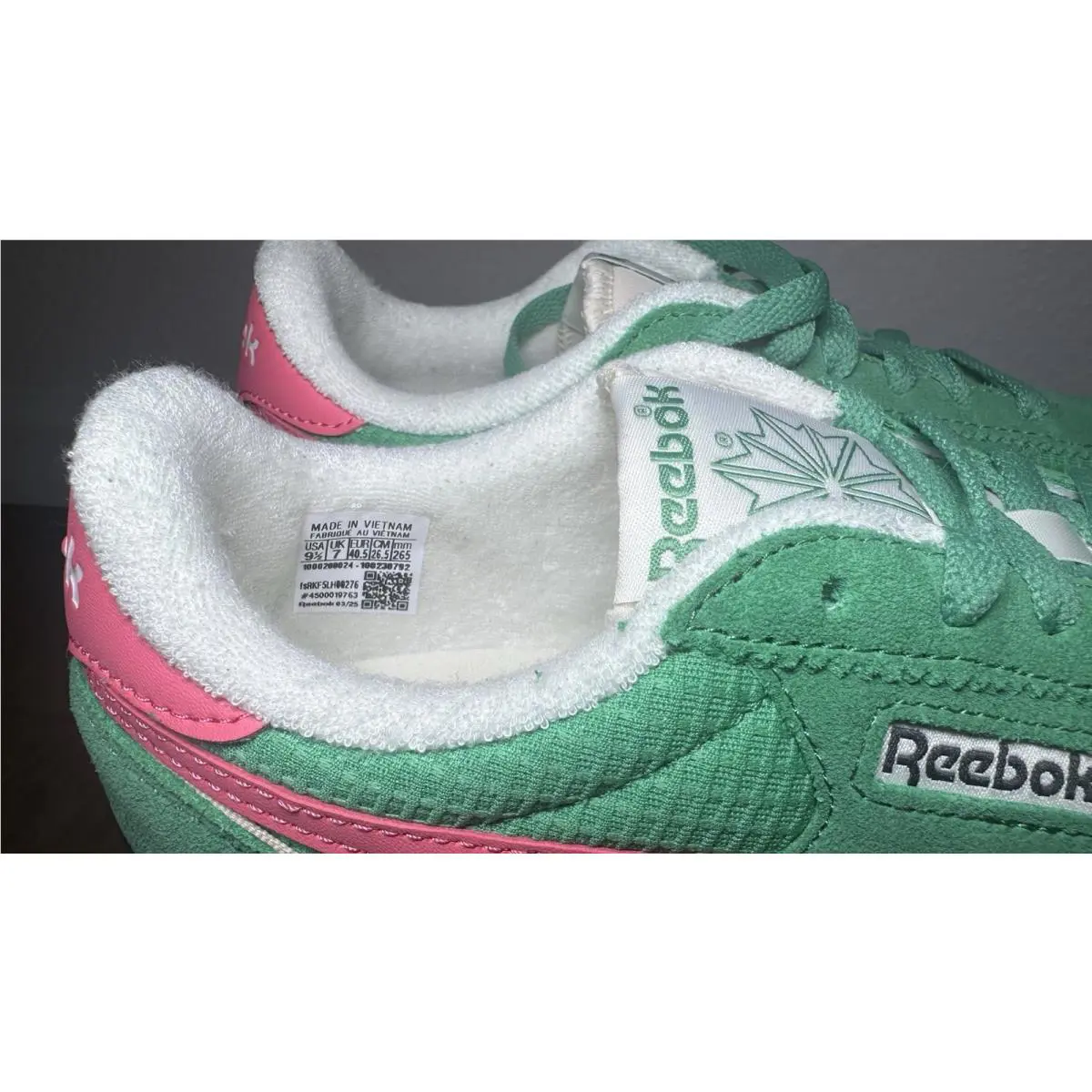 Reebok shoes - Reebok Classic - Classic - green/pink (UPC: 0197323957620) 4