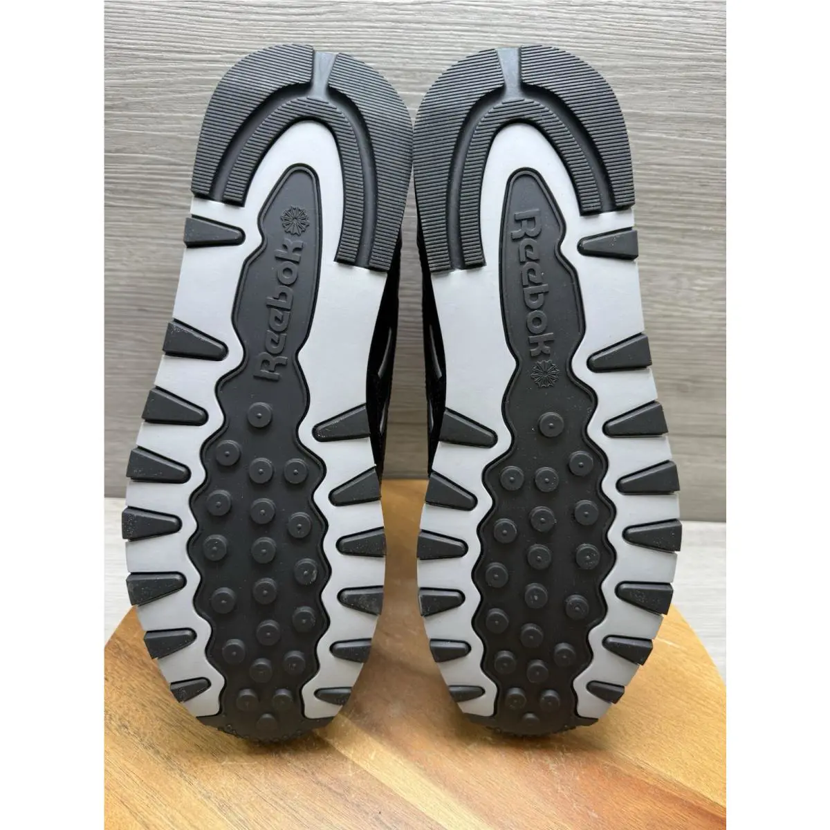 Reebok shoes - Black 3