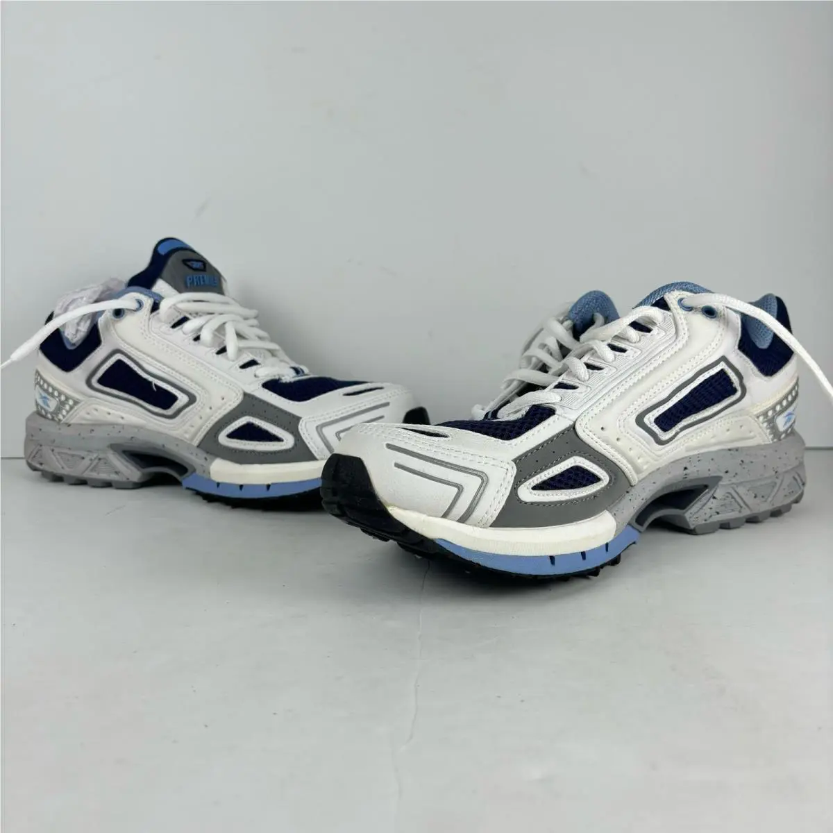 Reebok shoes - White 1