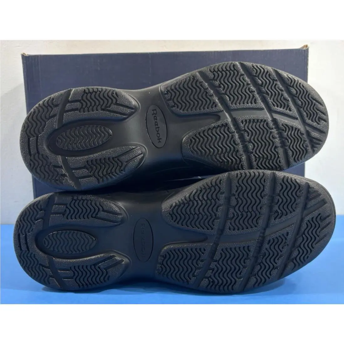 Reebok shoes - CP8300 - CP8300 - Black 3