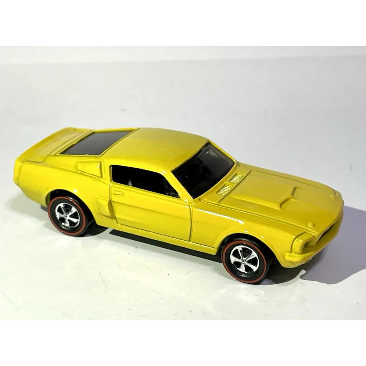 Hot Wheels Custom Made Redline Mustang 1960 Shelby GT500 Diecast Car