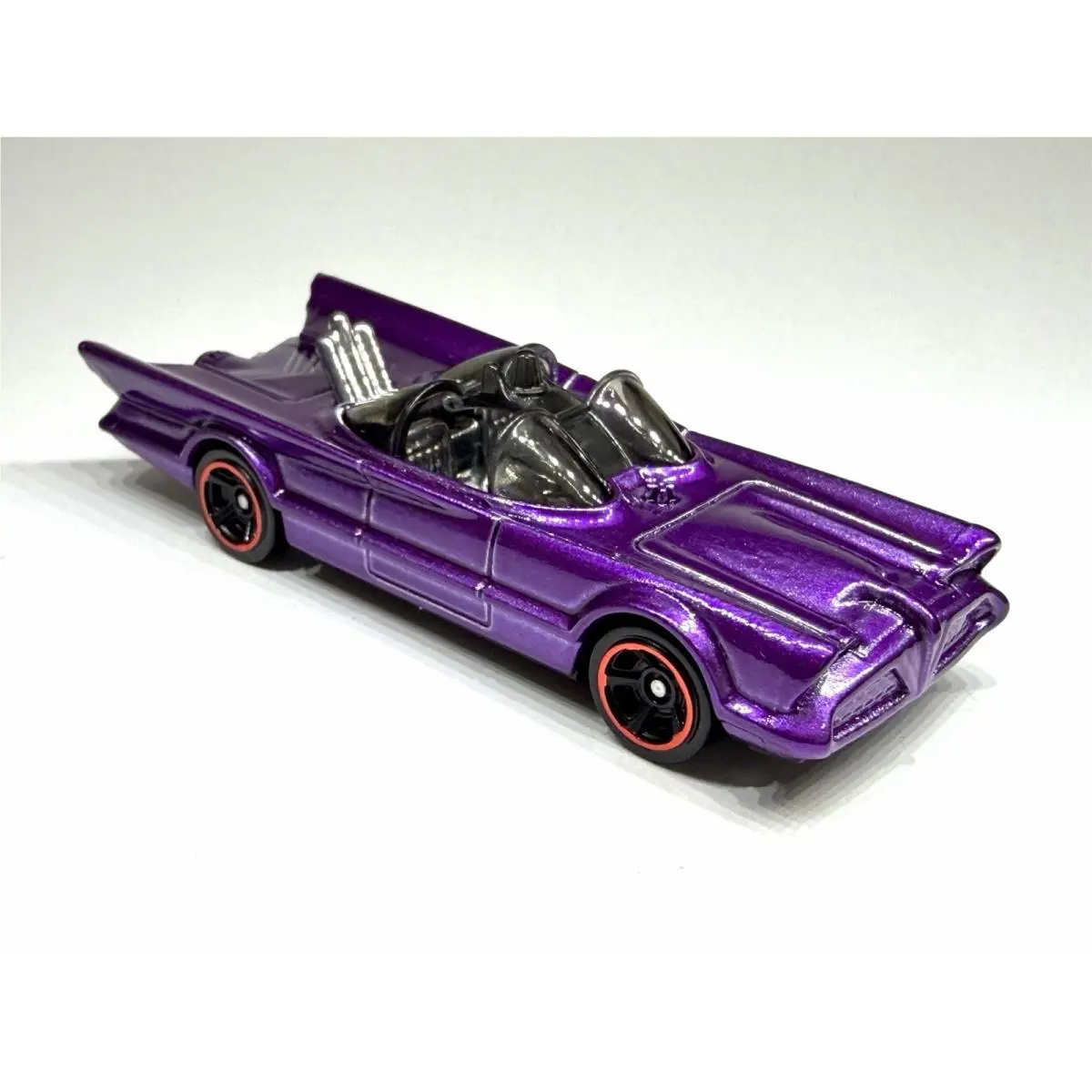Custom Made Batmobile DC Comics Spectraflame Paint Purple Diecast Toy