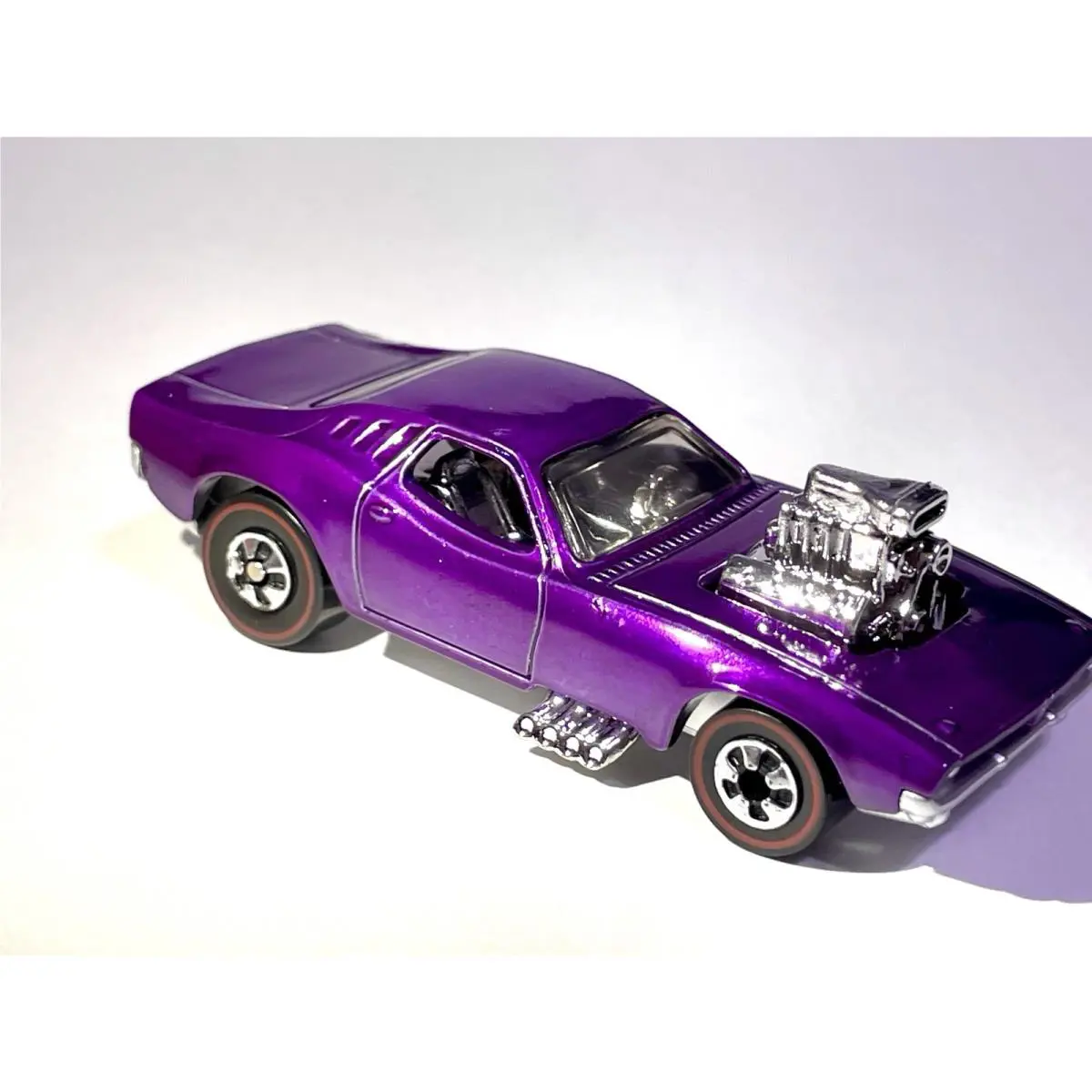 Hot Wheels 1970 Diecast Custom Made Redline Rodger Dodger Spectraflame Purple