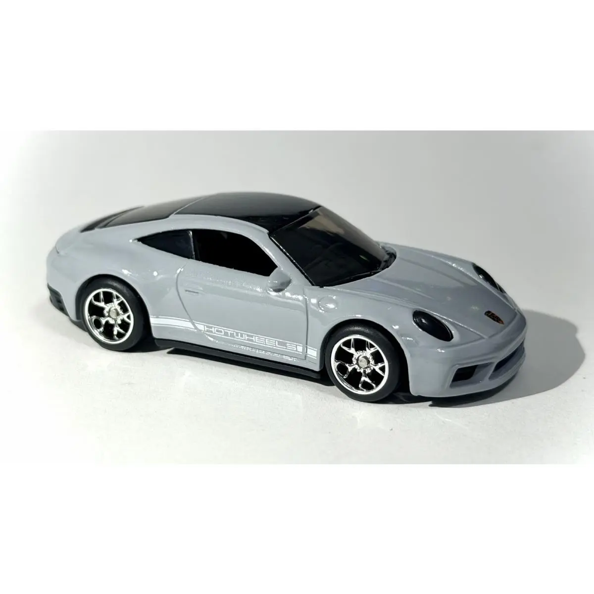 Hot Wheels HW Factory Fresh Custom Made Gray Porsche 911 Carrera T Diecast