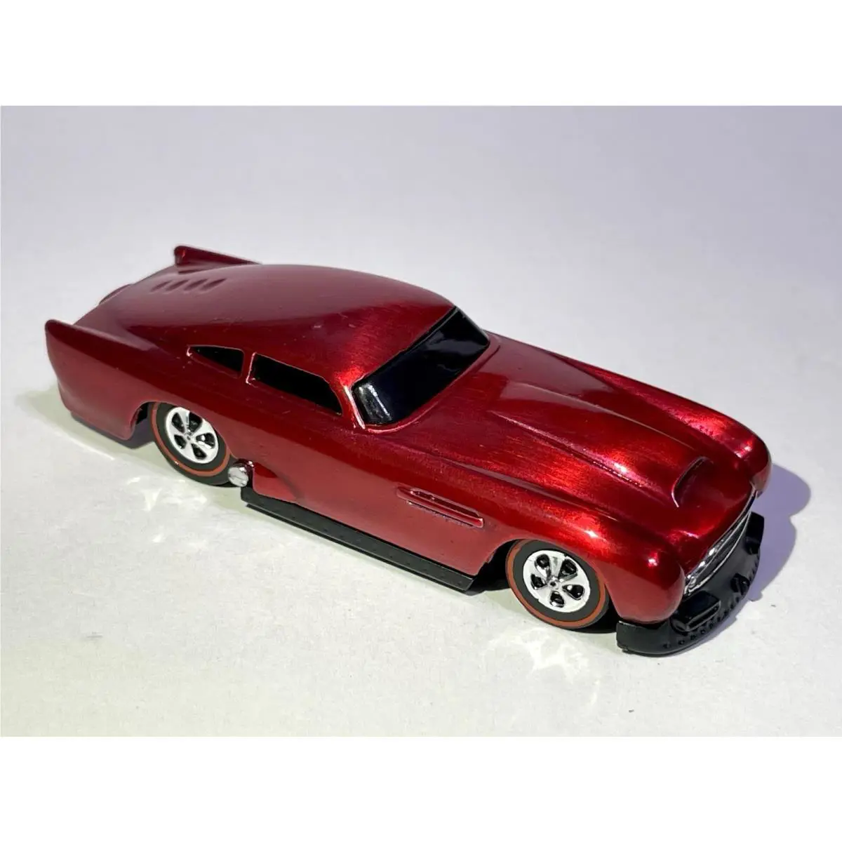 Custom Made Spectraflame Redline Hot Wheels Aston Martin DB4GT Diecast Car