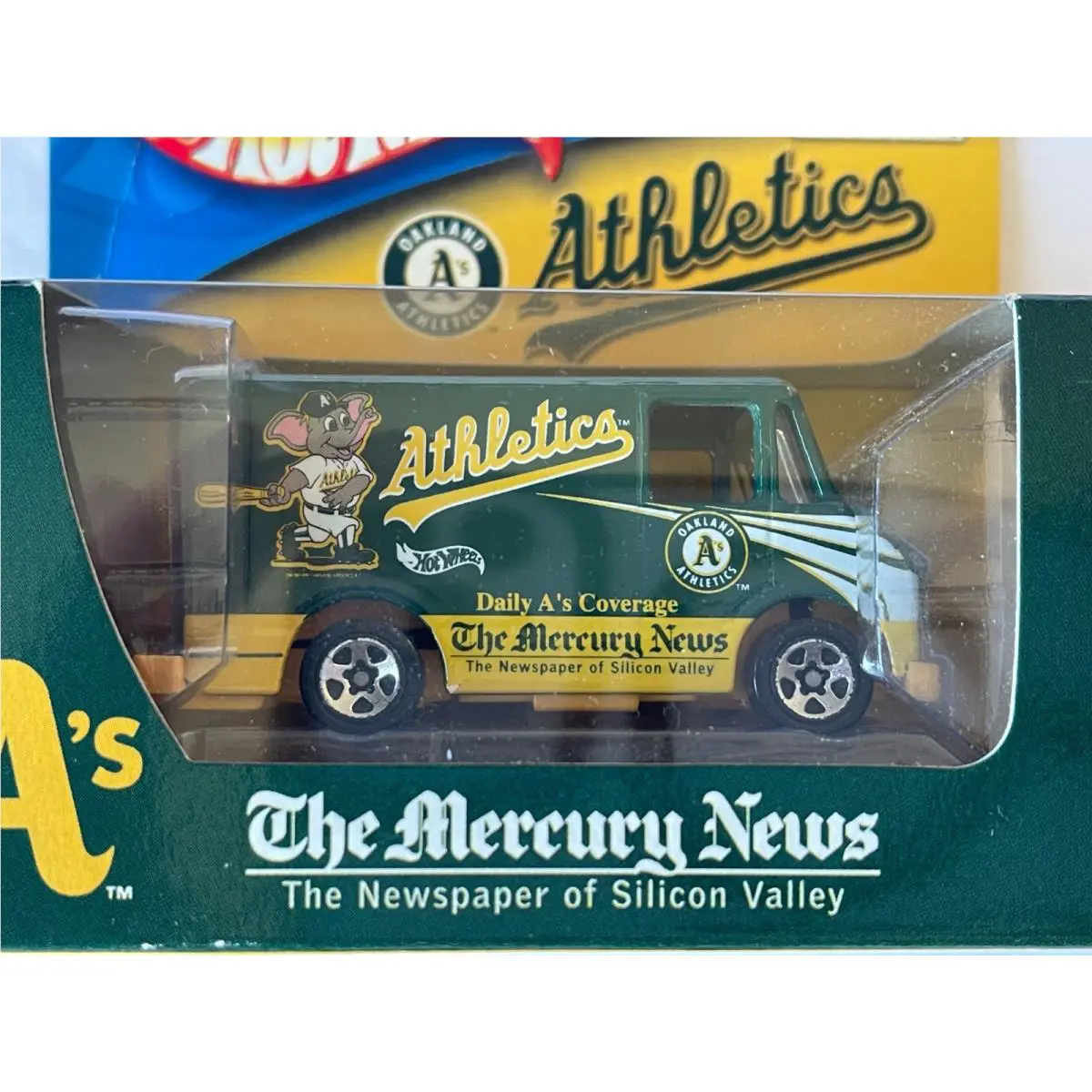 2003 Hot Wheels Oakland A`s The Mercury News Truck Limited Edition