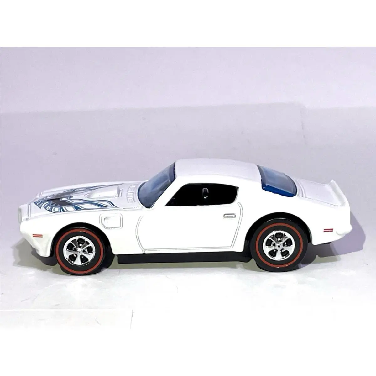 Hot Wheels Custom Made Redline Pontiac Firebird White Diecast Car 1:64