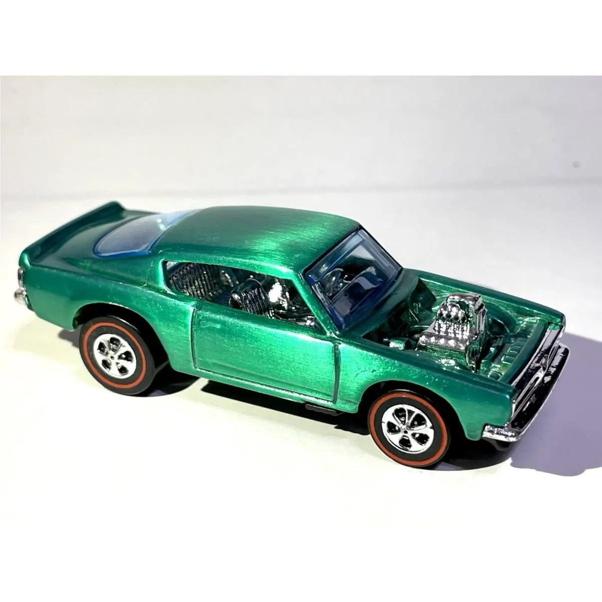 Custom Made Redline Hot Wheels Barracuda Spectraflame Green 1:64 Diecast Car
