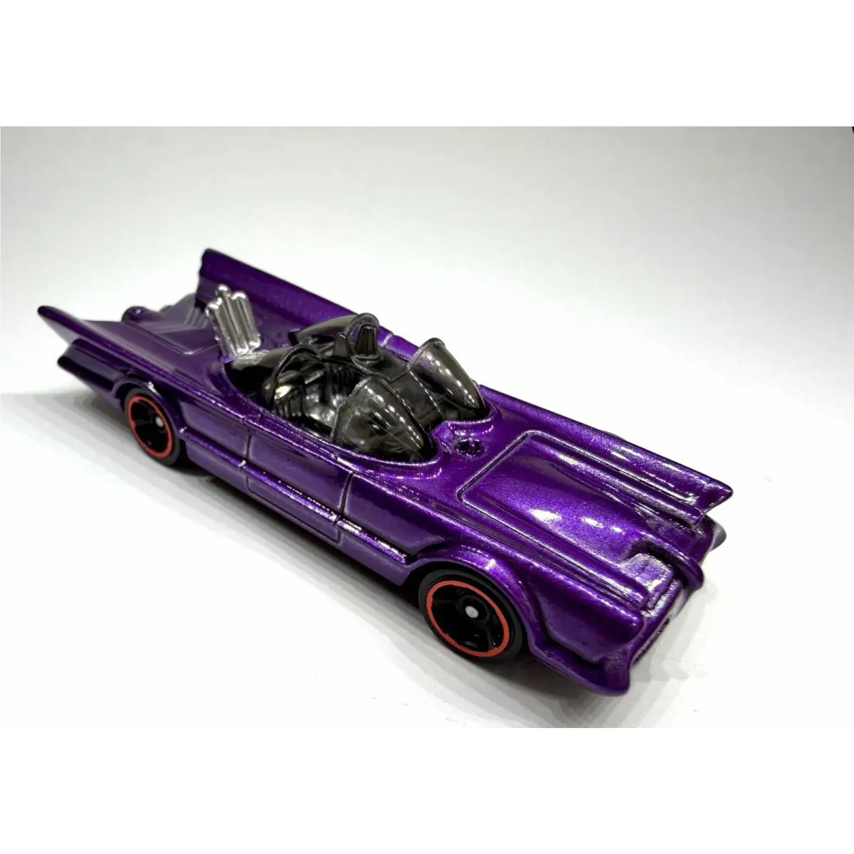 Custom Made Batmobile DC Comics Spectraflame Paint Purple Diecast Toy