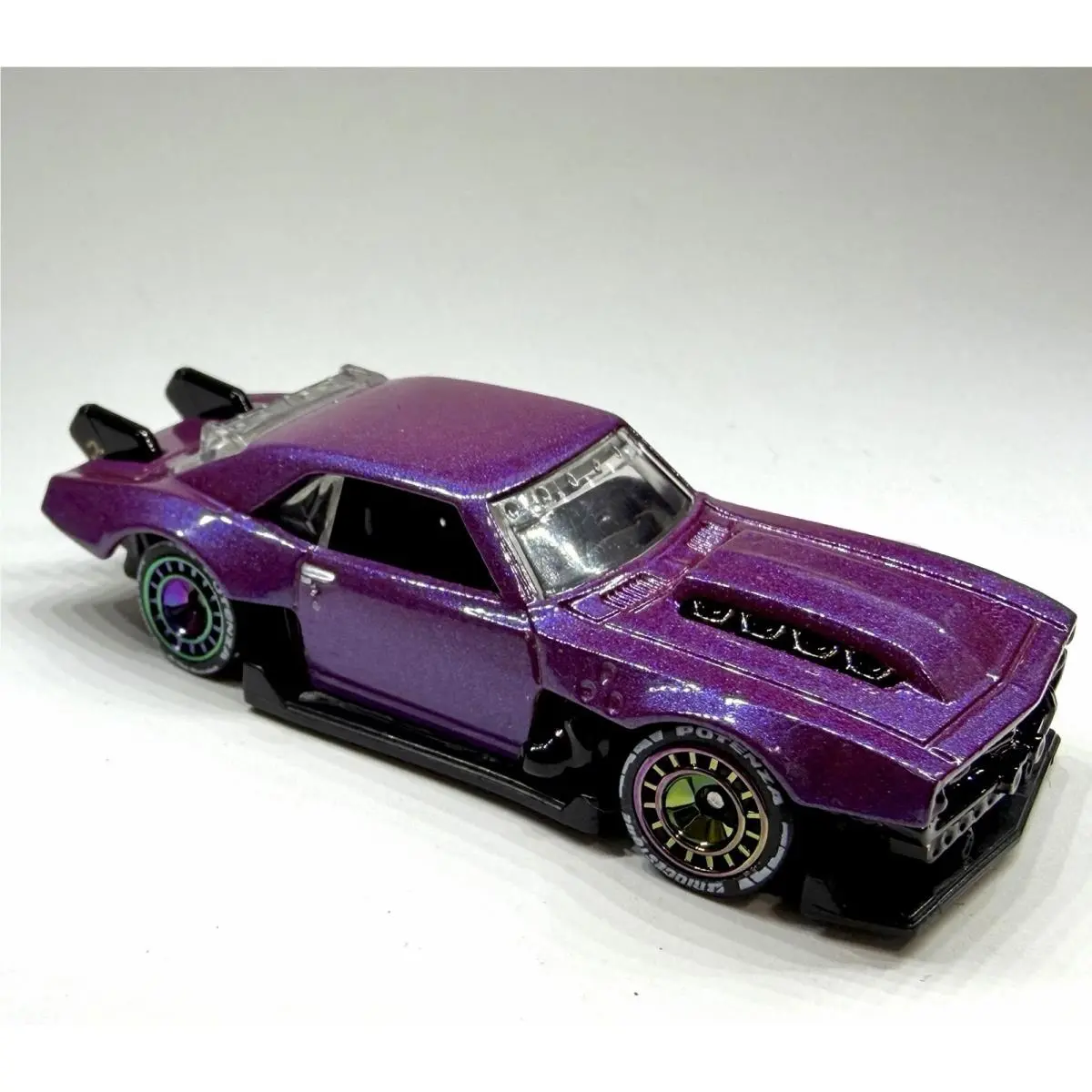 Hot Wheels Custom `68 Camaro Pearl Chrome Custom Made