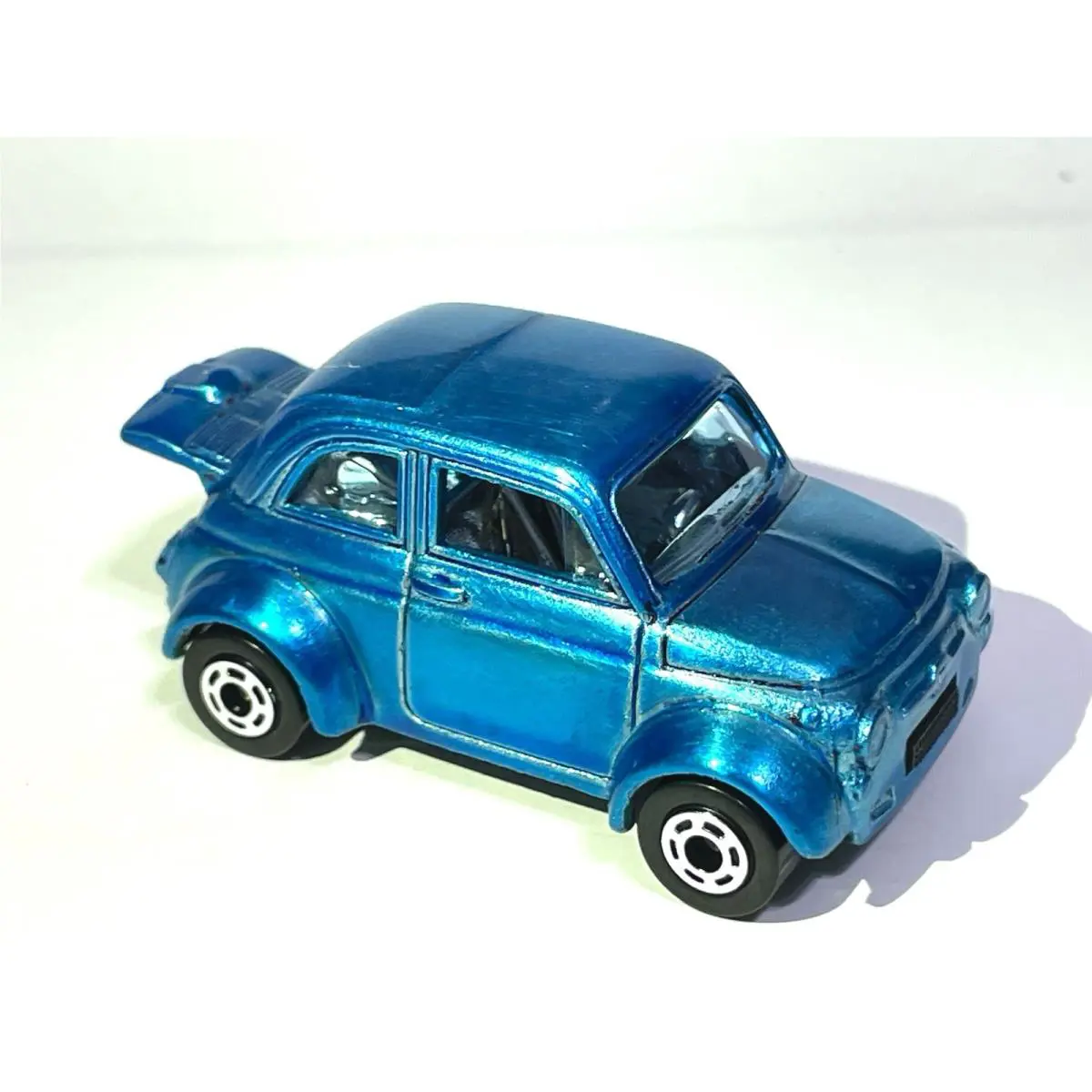 Hot Wheels Hot Ones `60s Fiat 500D Modificado Custom Made Spectraflame Blue