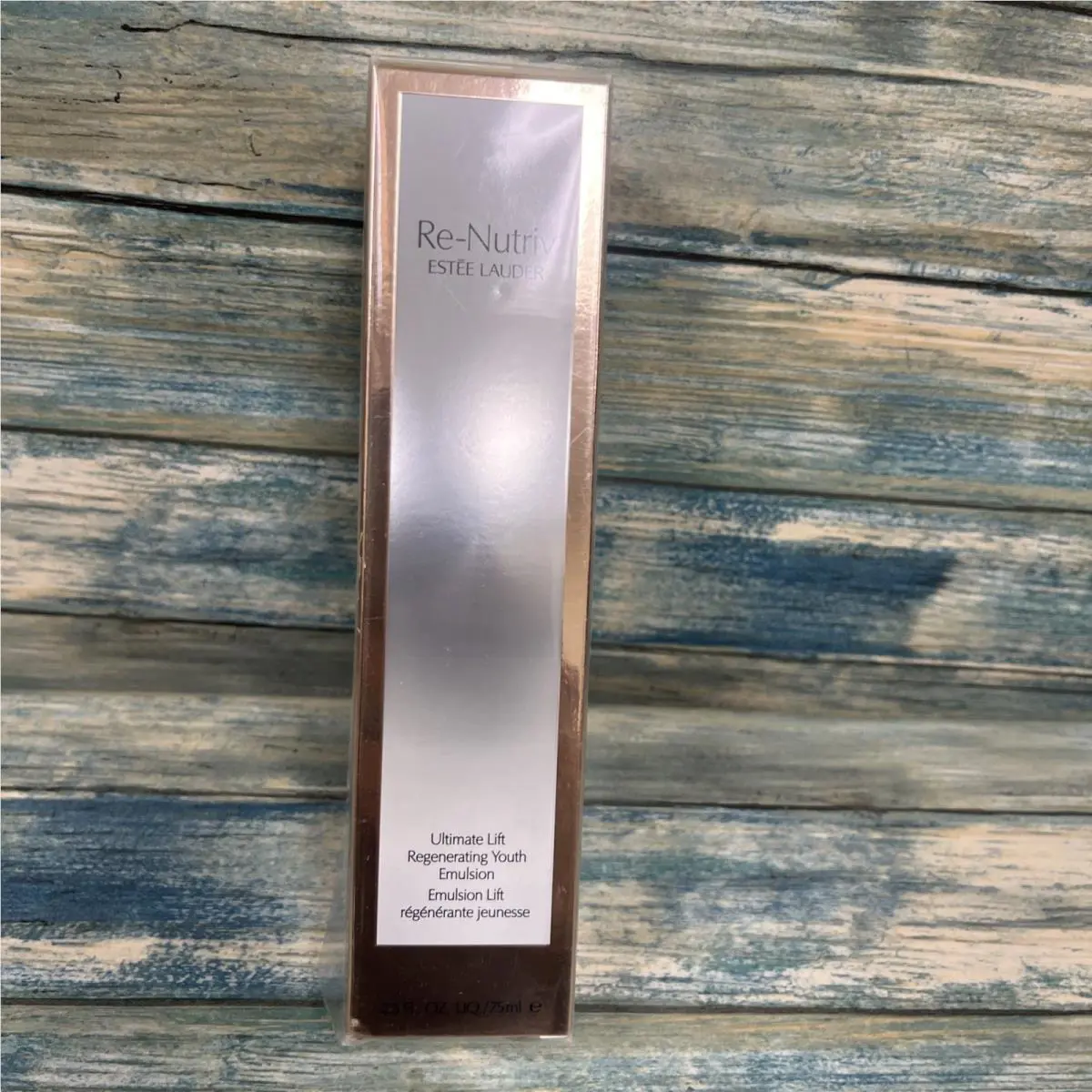 Estee Lauder Re-nutriv Ultimate Lift Regenerating Youth Emulsion 2.5 Fl Oz Seald