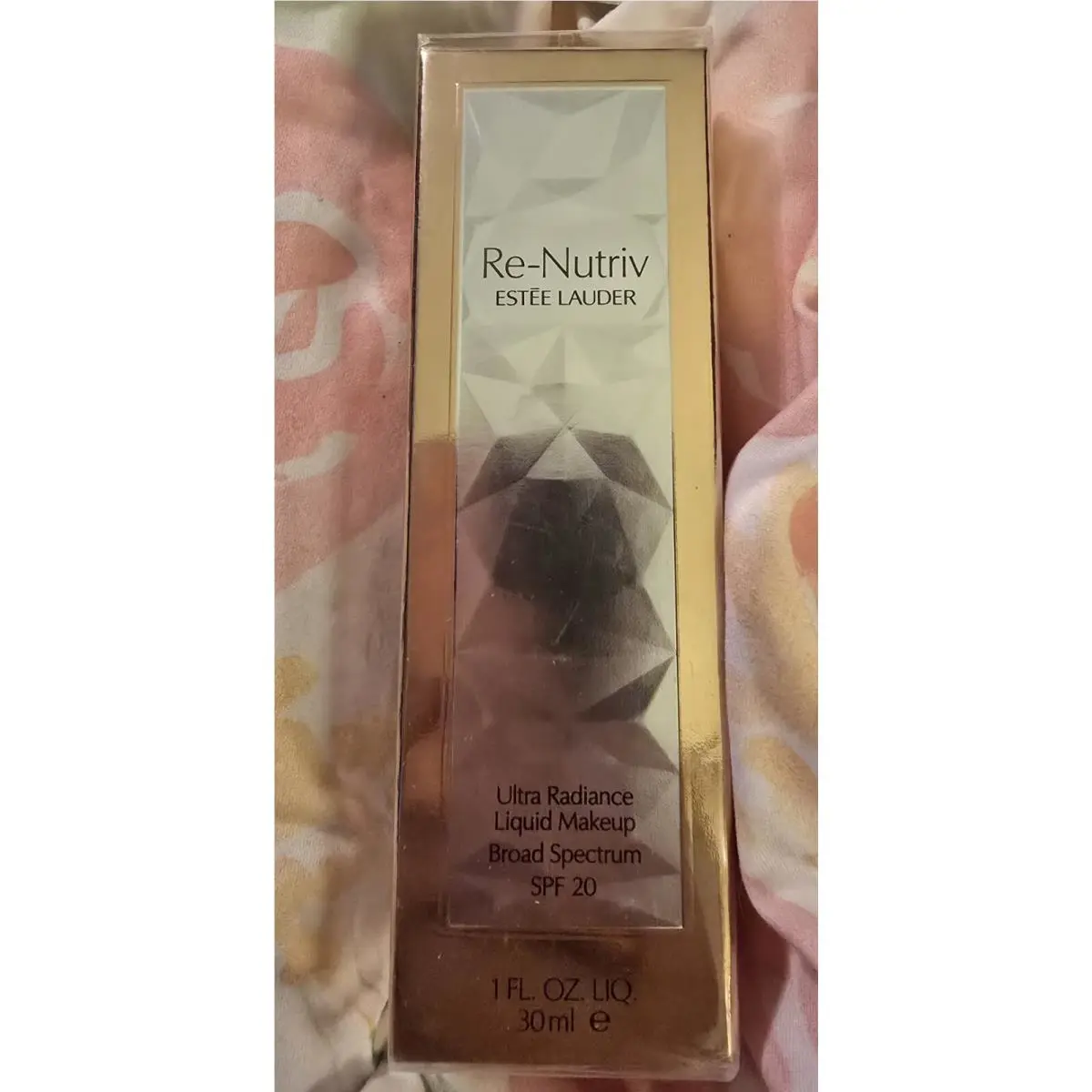7N1 Deep Amber Estee Lauder Re-nutriv Ultra Radiance Liquid Makeup Spf 20 1oz
