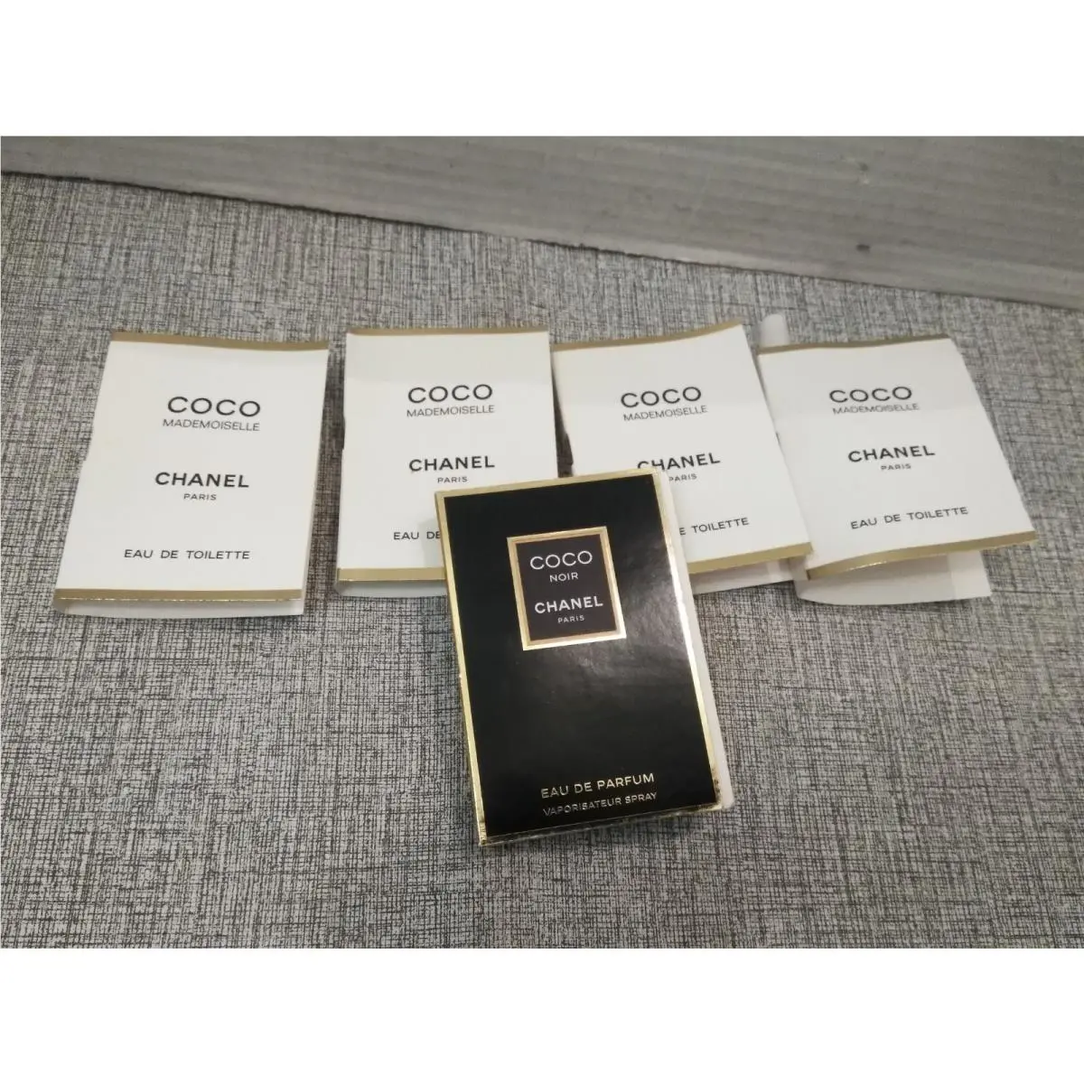 Chanel Coco Mademoiselle 4 Noir 1 Eau De Toilette Travel Vial 1.5ml/0.05oz 5pk