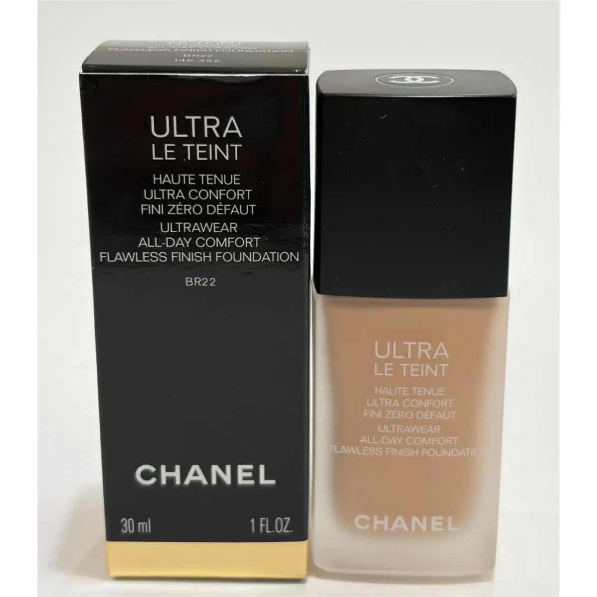 Chanel Ultrawear All Day Comfort Flawless Finish Foundation BR22 1 fl oz / 30 ml