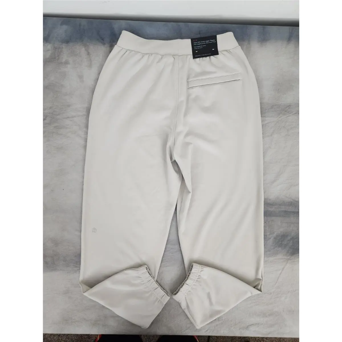 Lululemon clothing - Dove Grey 11
