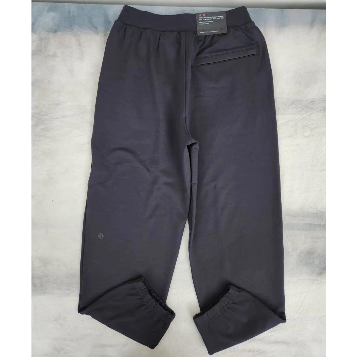 Lululemon clothing - Black 9