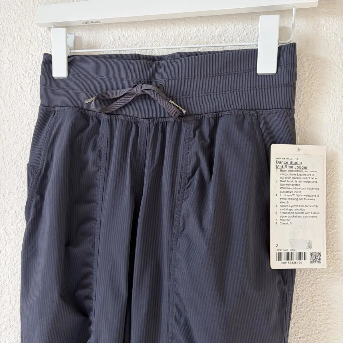 Lululemon clothing - Black 1