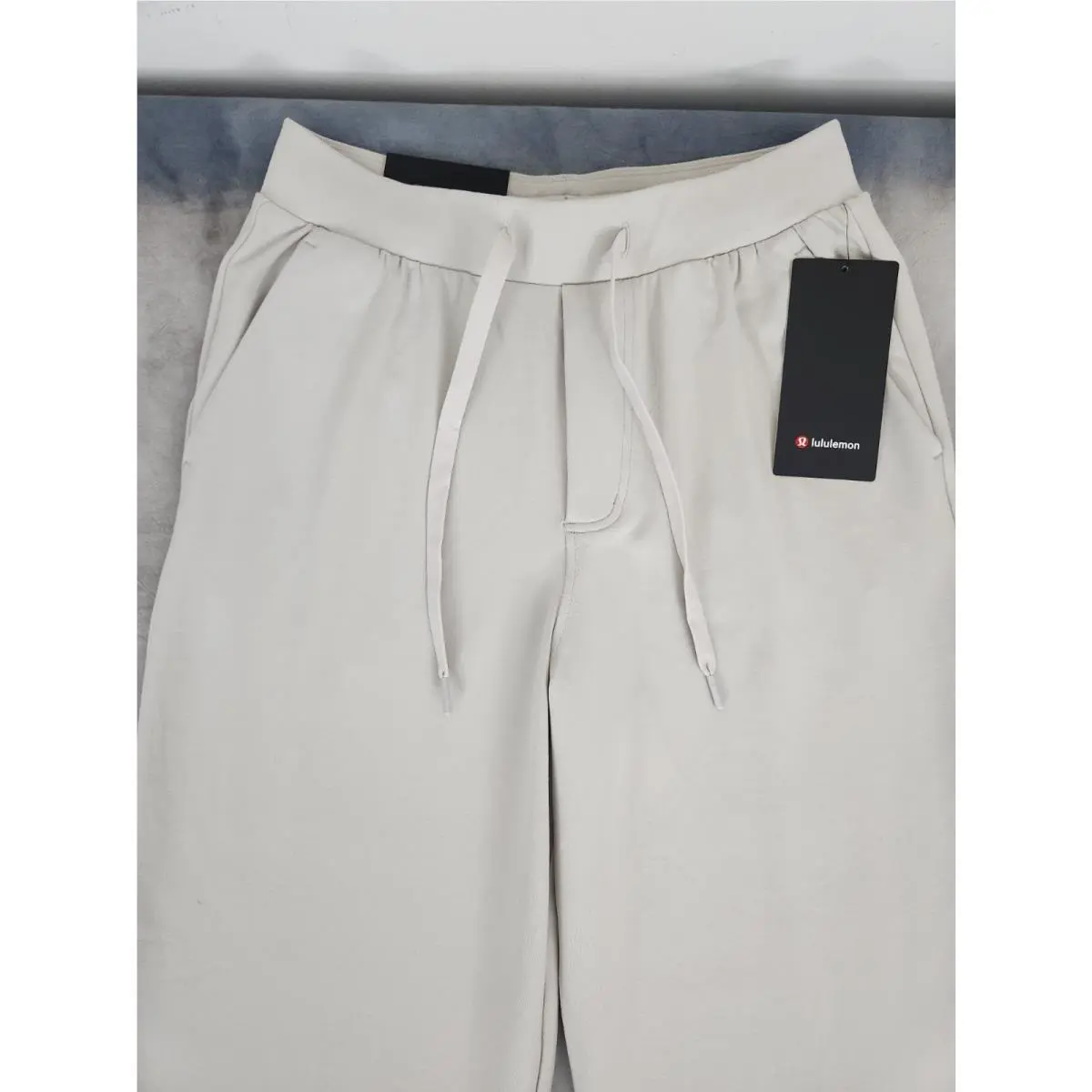 Lululemon clothing - Dove Grey 0