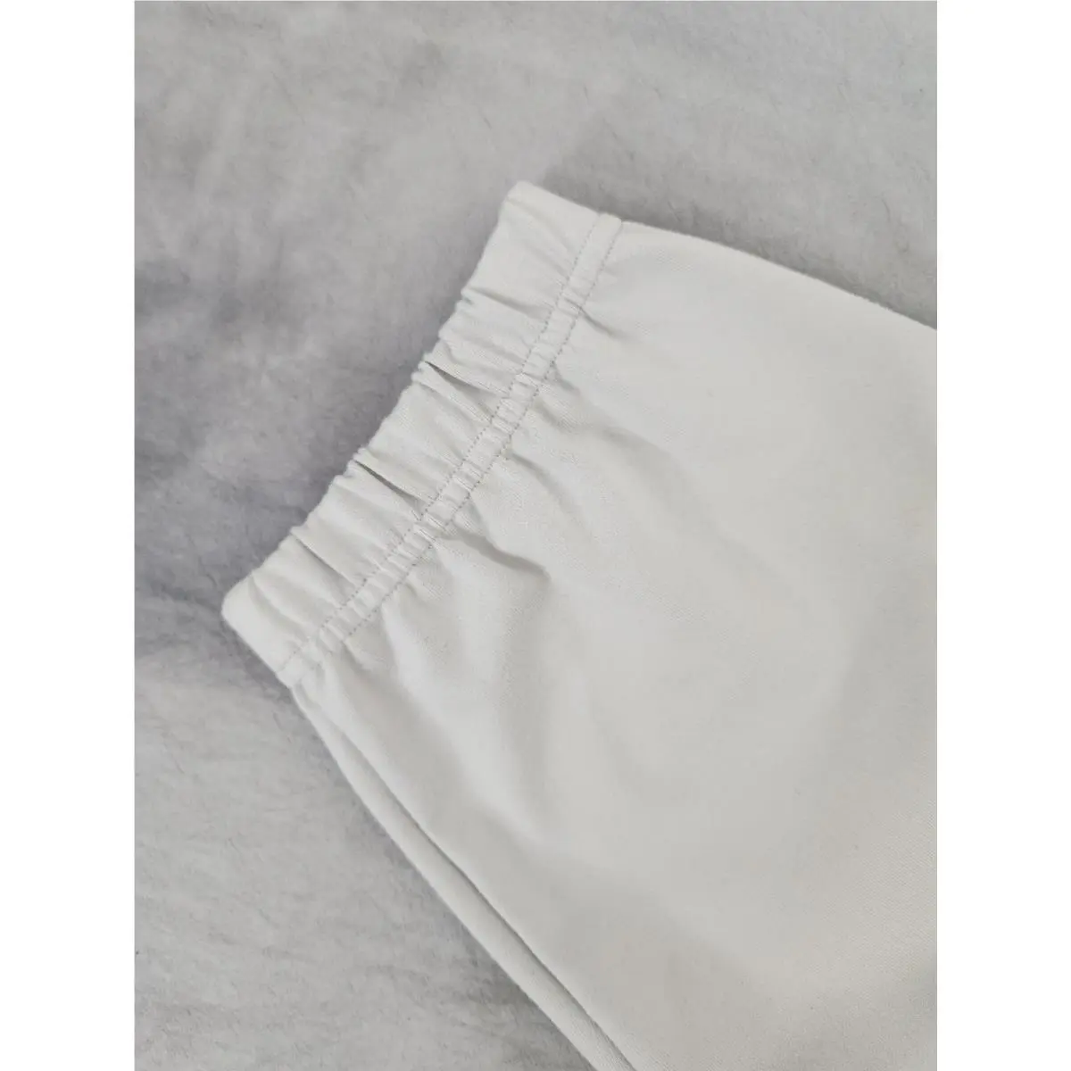 Lululemon clothing - Dove Grey 1