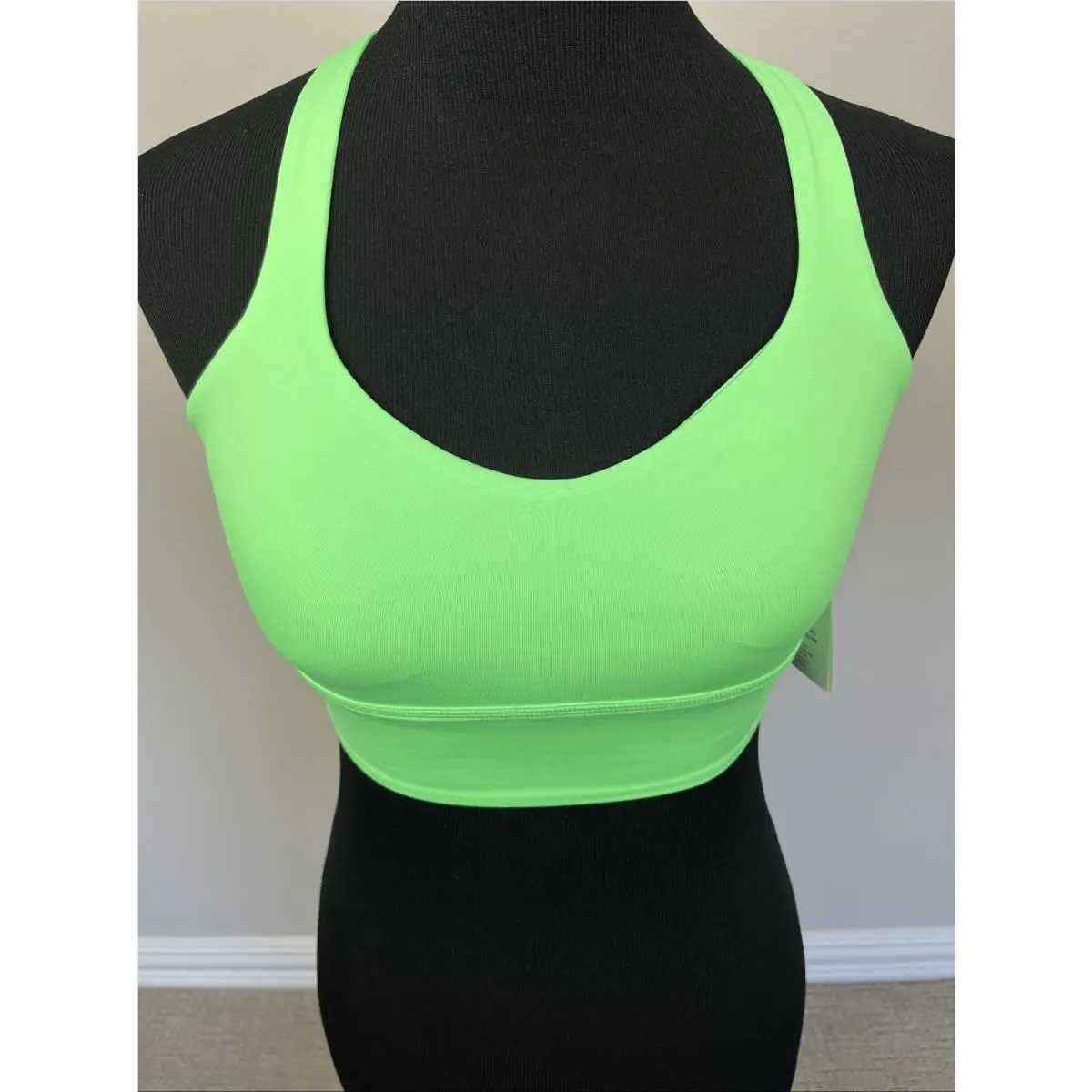 Lululemon clothing - NA - Pistachio Green 3
