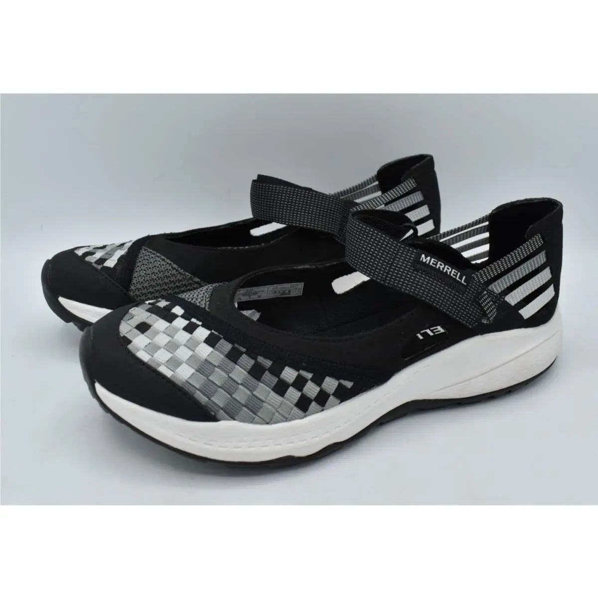 Merrell Womens Size 7.5 Bravada 2 Wrap Black Sneaker Sandals Shoes