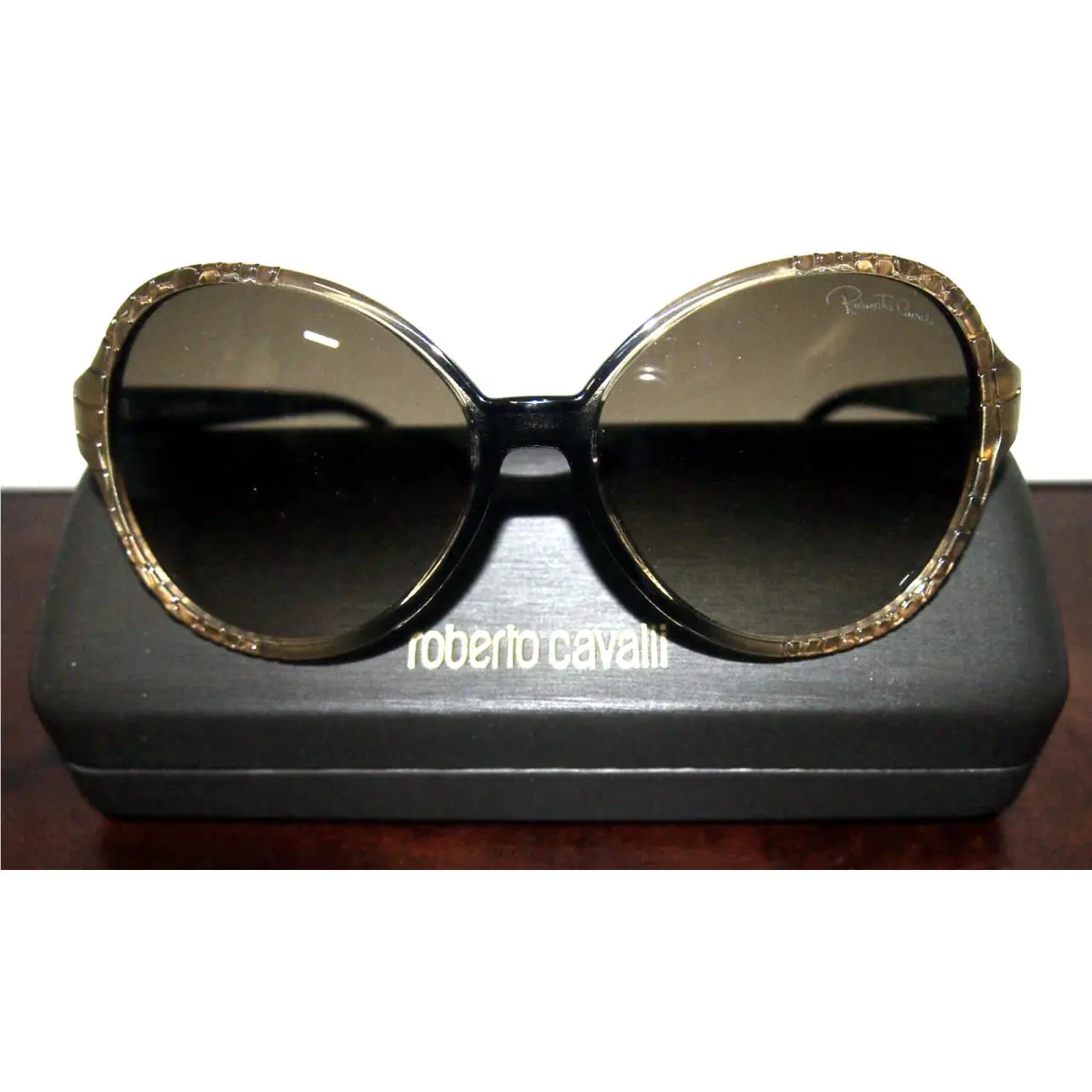 Roberto Cavalli Women`s Luxury Light Bronze Color Sunglasses-made In Italy