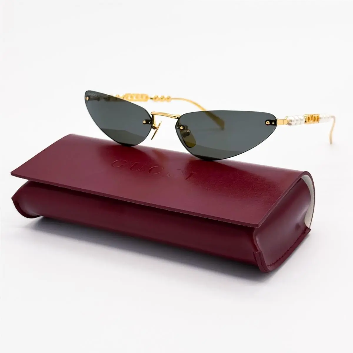Gucci Sunglasses Gold Women Cat Eye Eyewear Gucci GG1920S 001
