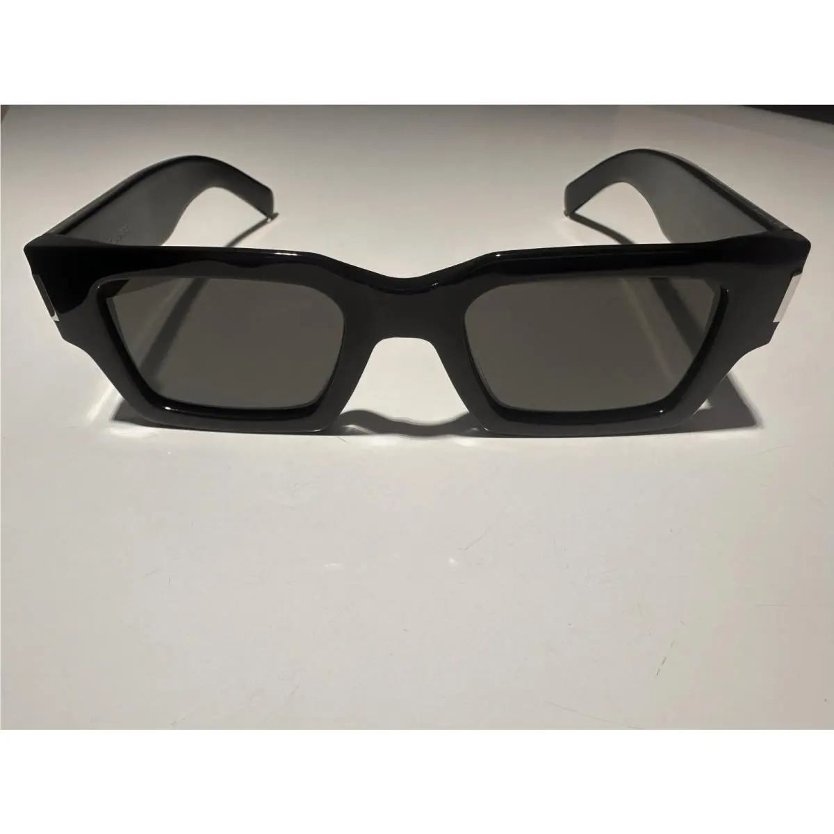 Saint Laurent Sunglasses SL 572 001 50-22-145 Made In Italy by Yves Saint Laurent