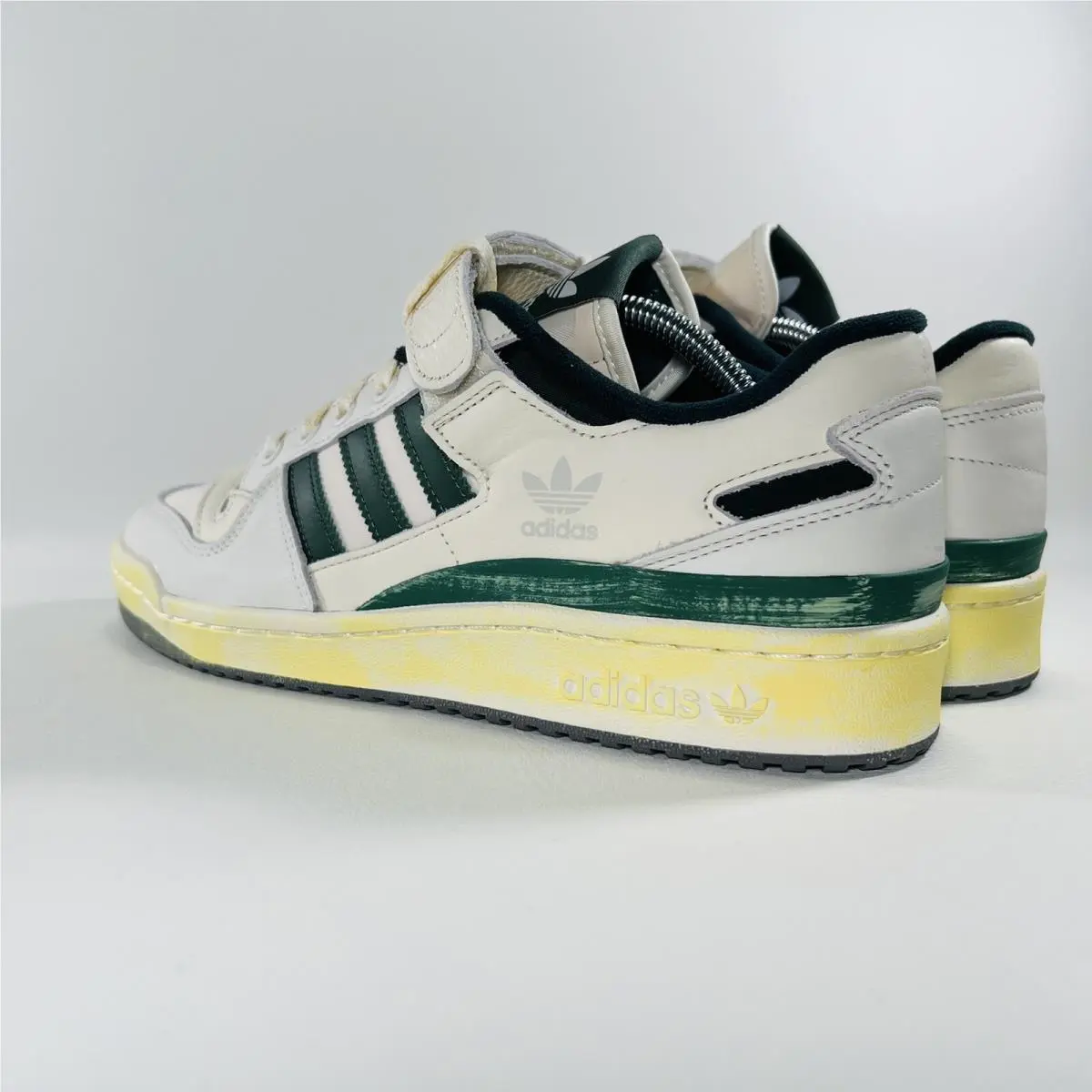 Adidas shoes - adidas Forum 84 Low - Forum Low - HR0558 - Off White / Green Oxide / Cloud White 8