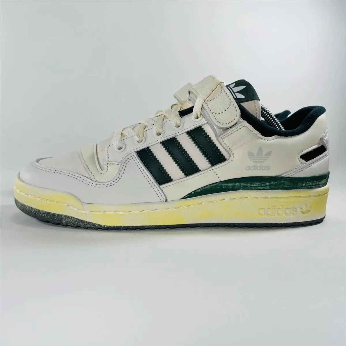 Adidas shoes - adidas Forum 84 Low - Forum Low - HR0558 - Off White / Green Oxide / Cloud White 3