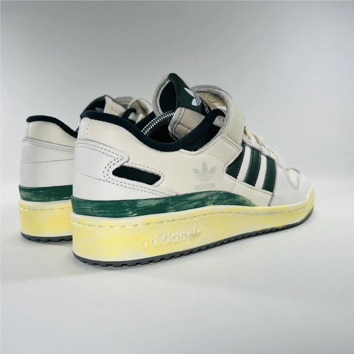 Adidas shoes - adidas Forum 84 Low - Forum Low - HR0558 - Off White / Green Oxide / Cloud White 21