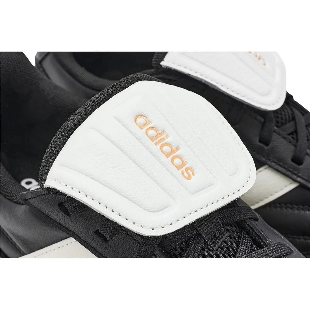 Adidas shoes - White/Black/Alumina 18