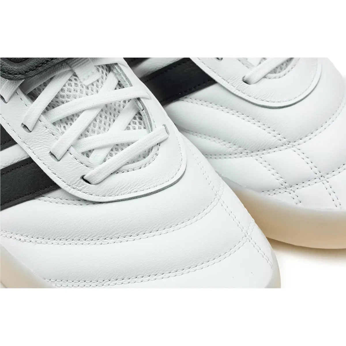 Adidas shoes - Black/White/Gum 18