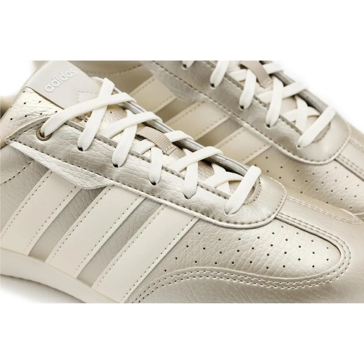 Adidas shoes - Cyber Metallic/Off White/Wonder Alumina 4
