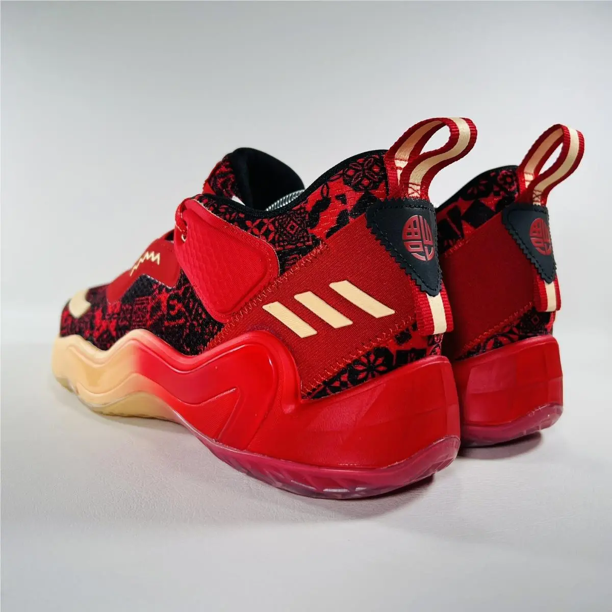 Adidas shoes - adidas D.O.N. Issue #3 - Issue - GY0328 - Scarlet / Pulse Amber / Core Black 8