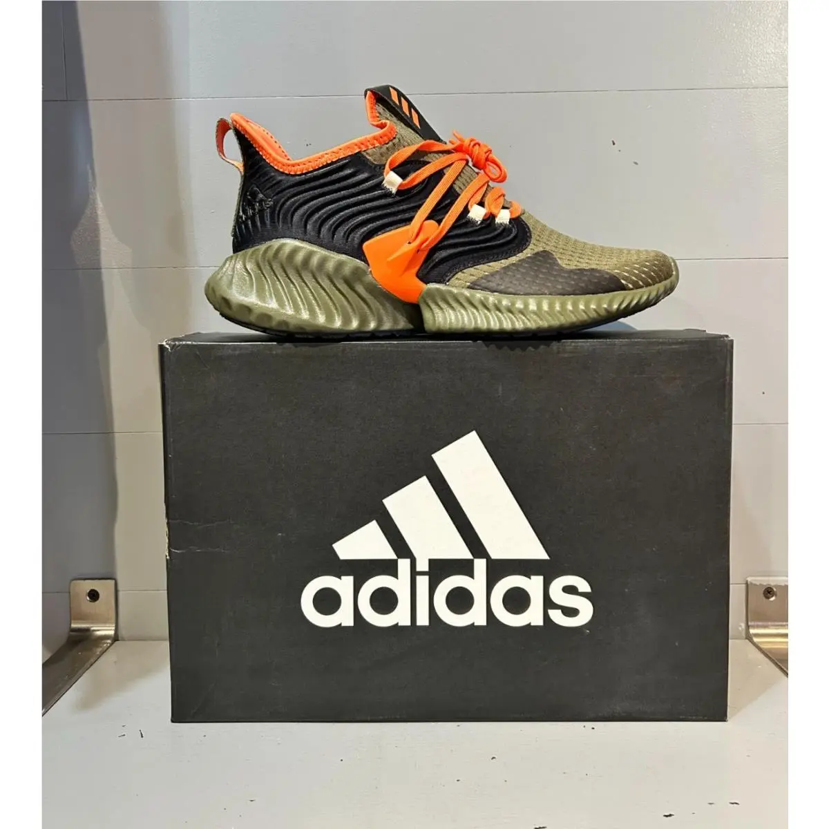 Adidas shoes - adidas Alphabounce Instinct - Alphabounce Instinct - Olive, Manufacturer: Olive 4