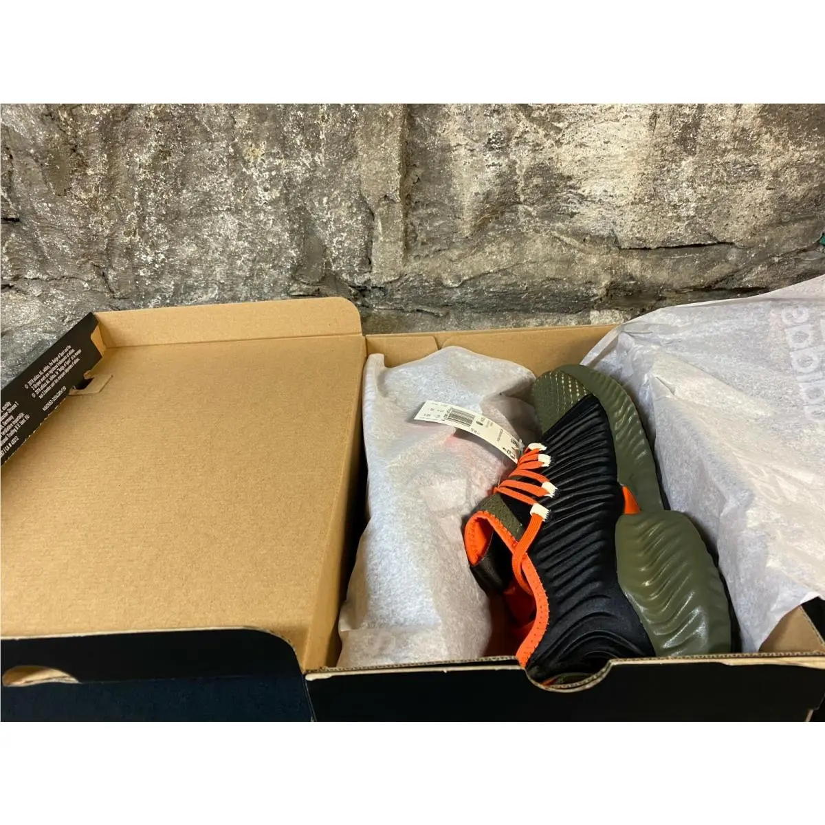 Adidas shoes - adidas Alphabounce Instinct - Alphabounce Instinct - Olive, Manufacturer: Olive 2