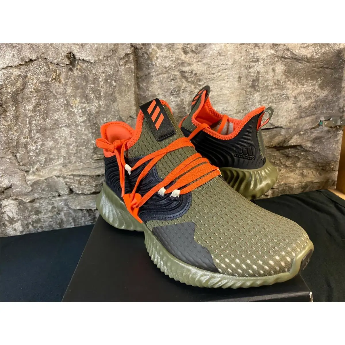 Adidas shoes - adidas Alphabounce Instinct - Alphabounce Instinct - Olive, Manufacturer: Olive 5