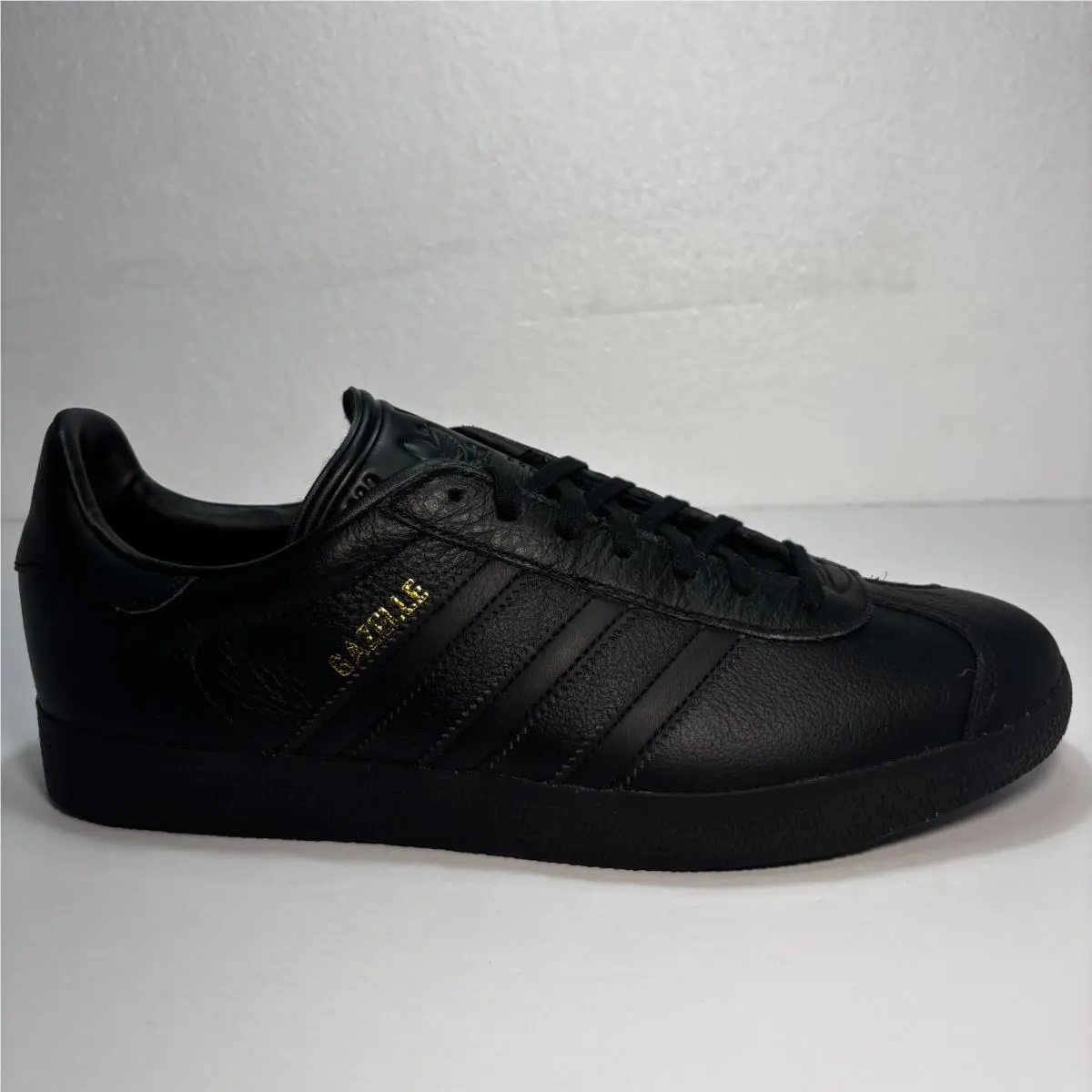 Adidas shoes - adidas Gazelle - Gazelle - BB5497 - Black 3