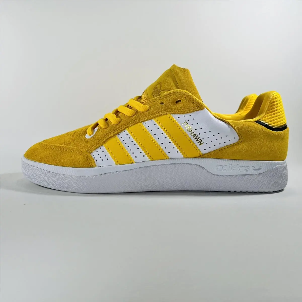 Adidas shoes - adidas Tyshawn Low - Tyshawn Low - H06338 - Yellow , White 18