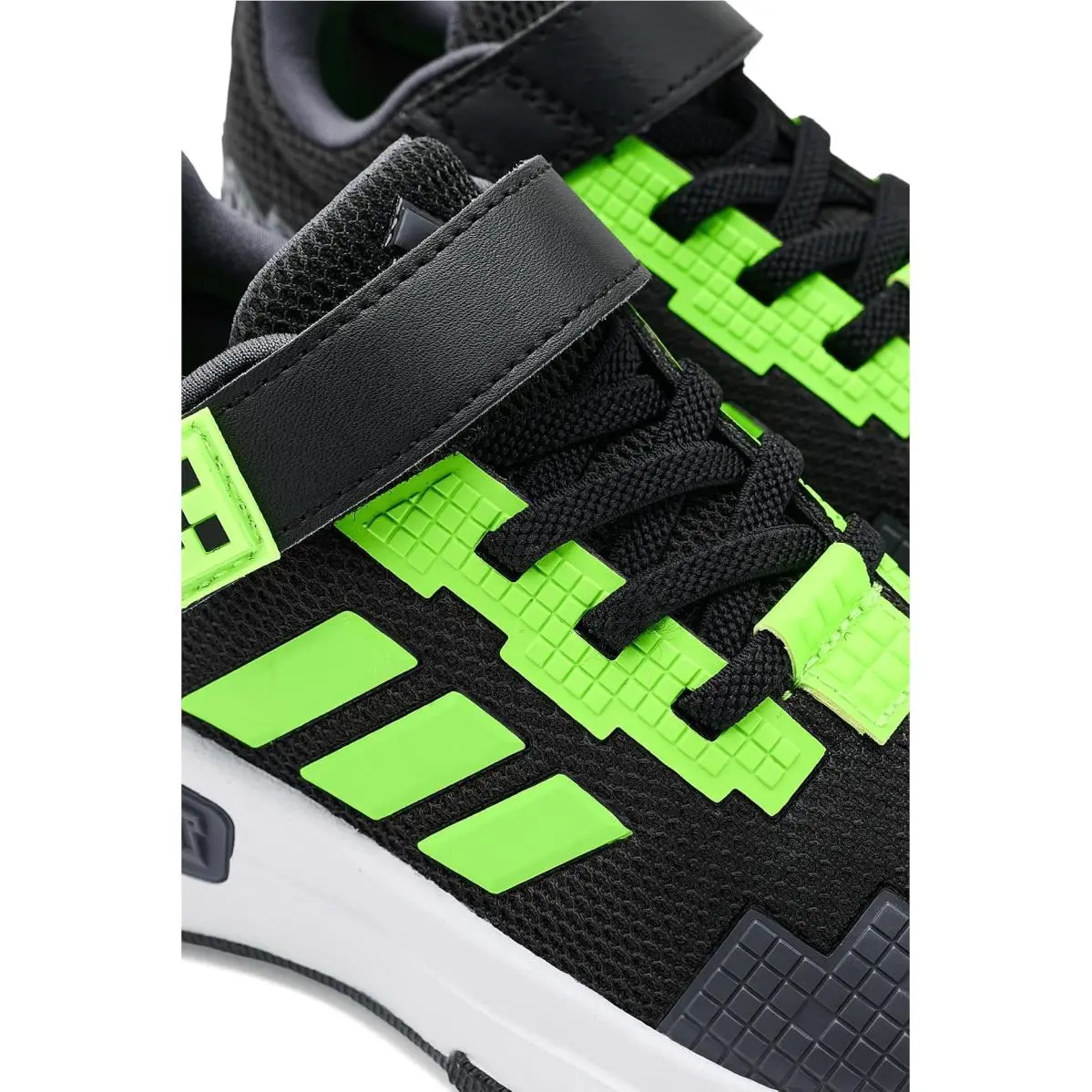 Adidas shoes - Black/Lucid Cyan/White 18