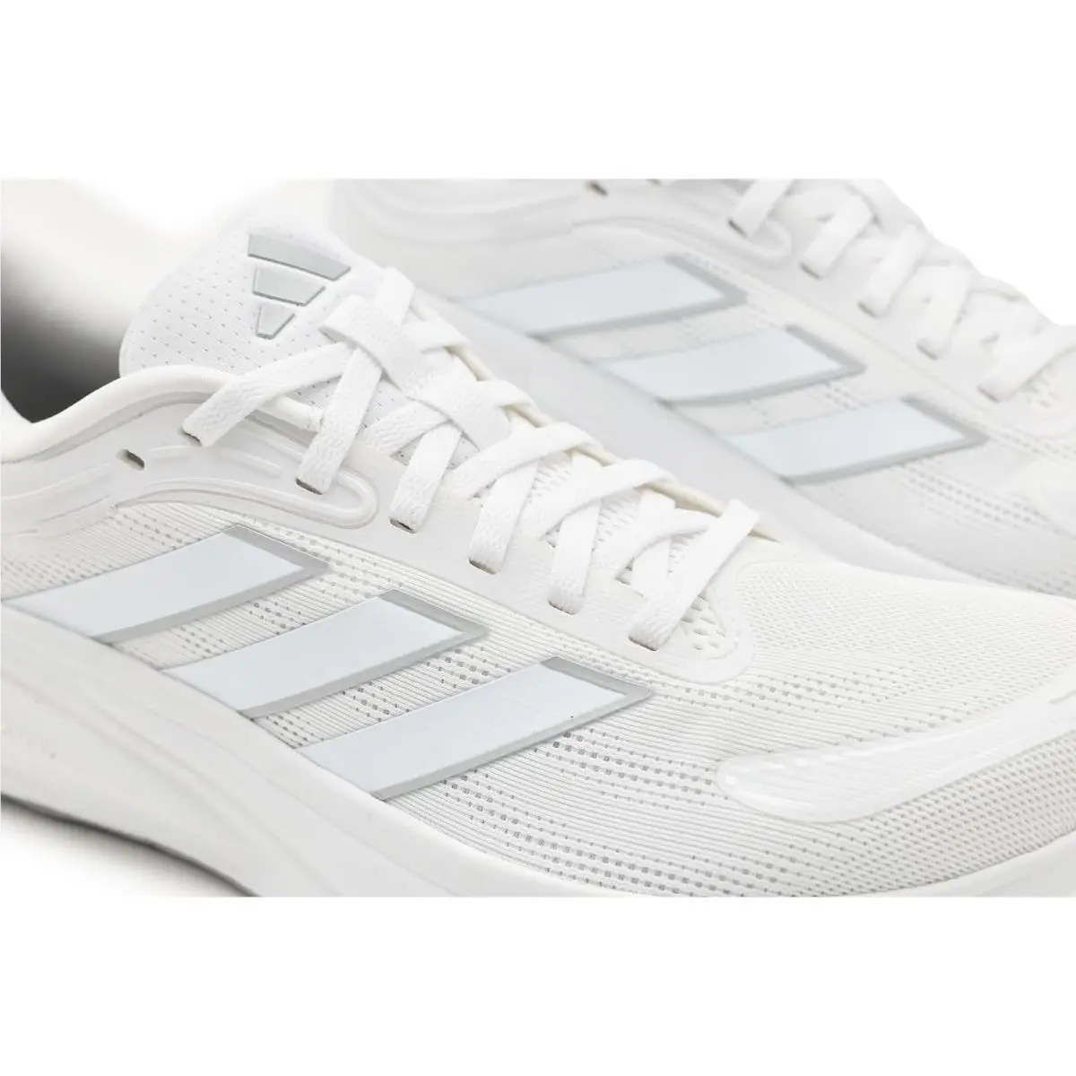 Adidas shoes - Black/Zero Metallic/Black 32