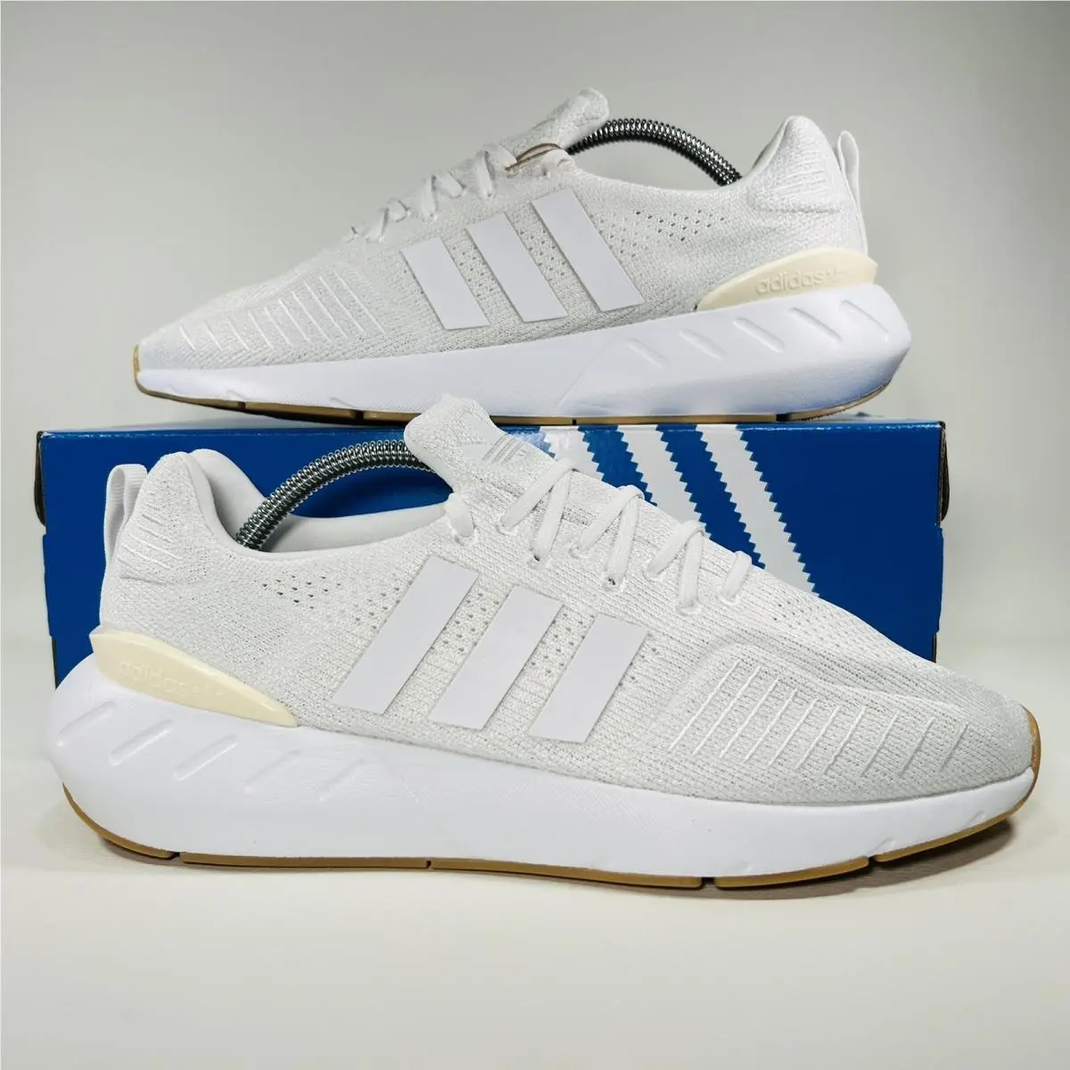 Adidas Swift Run 22 Originals Men`s Running Shoes Athletic Sneakers White GZ4972