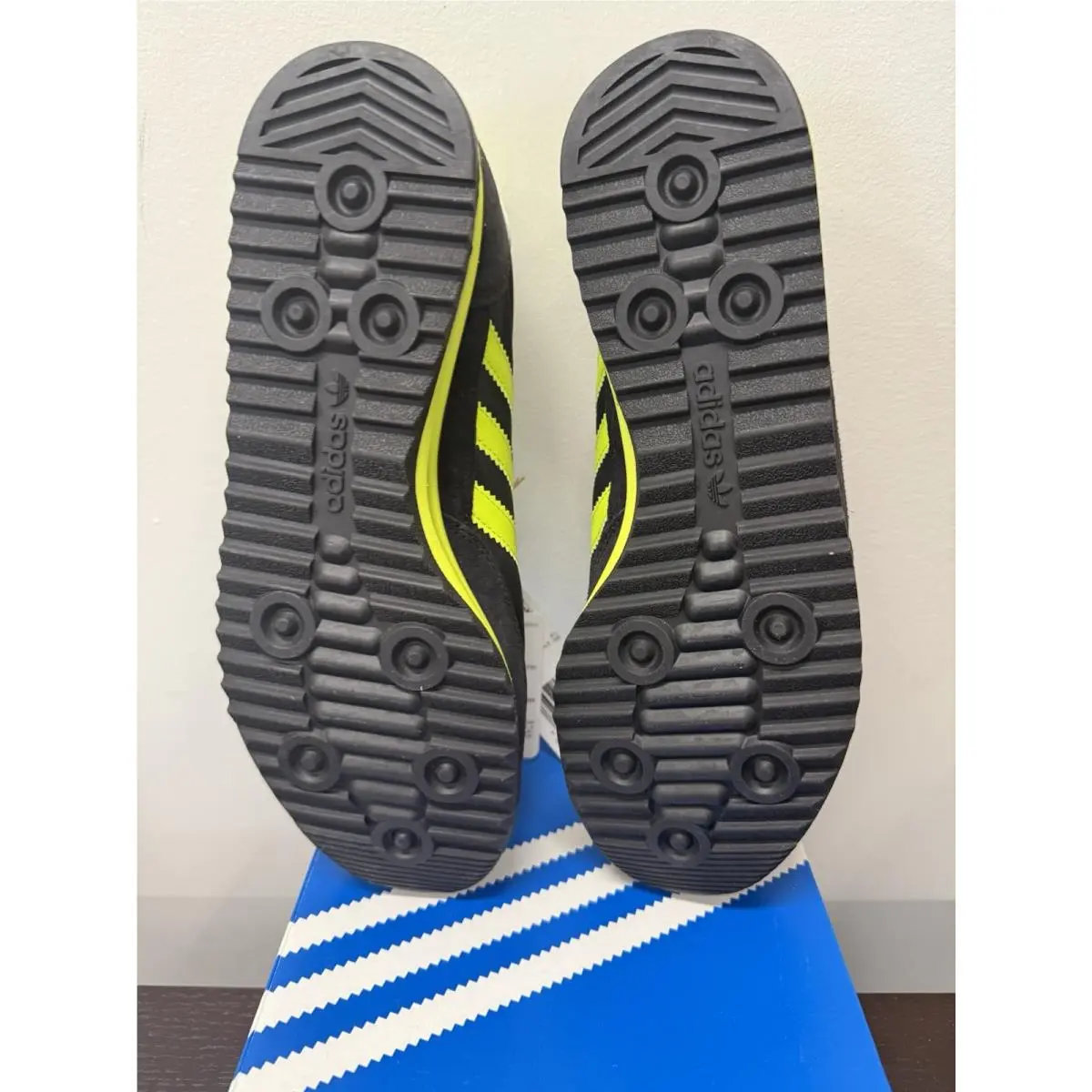 Adidas shoes - IG4647 - IG4647 - Black 12