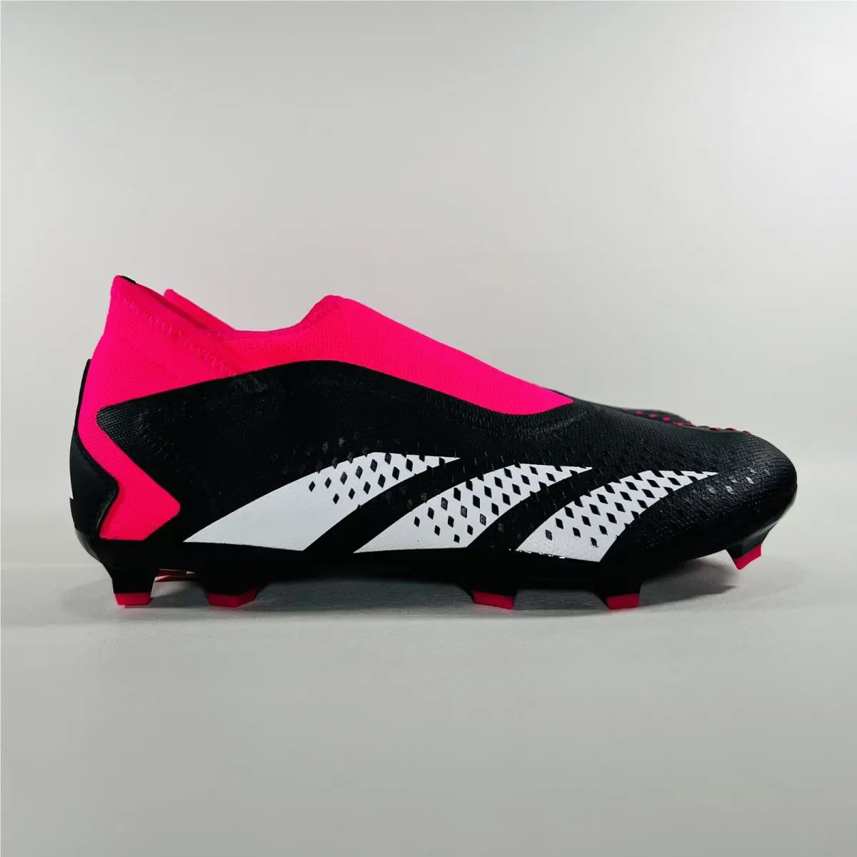 Adidas shoes - adidas Predator - Predator - GW4597 - Black / Pink / White 8
