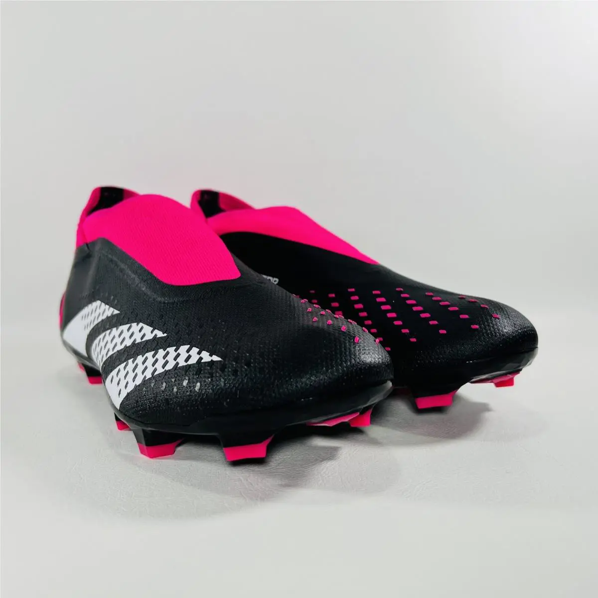 Adidas shoes - adidas Predator - Predator - GW4597 - Black / Pink / White 4