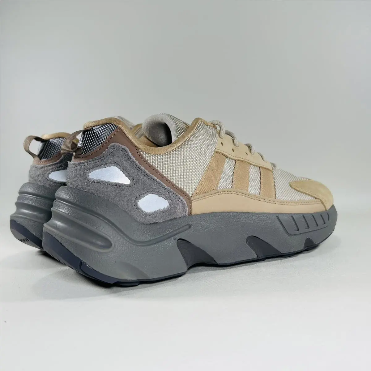 Adidas shoes - adidas ZX 22 Boost - Boost - GX7008 - Aluminium / Magic Beige / Silver Metallic 18