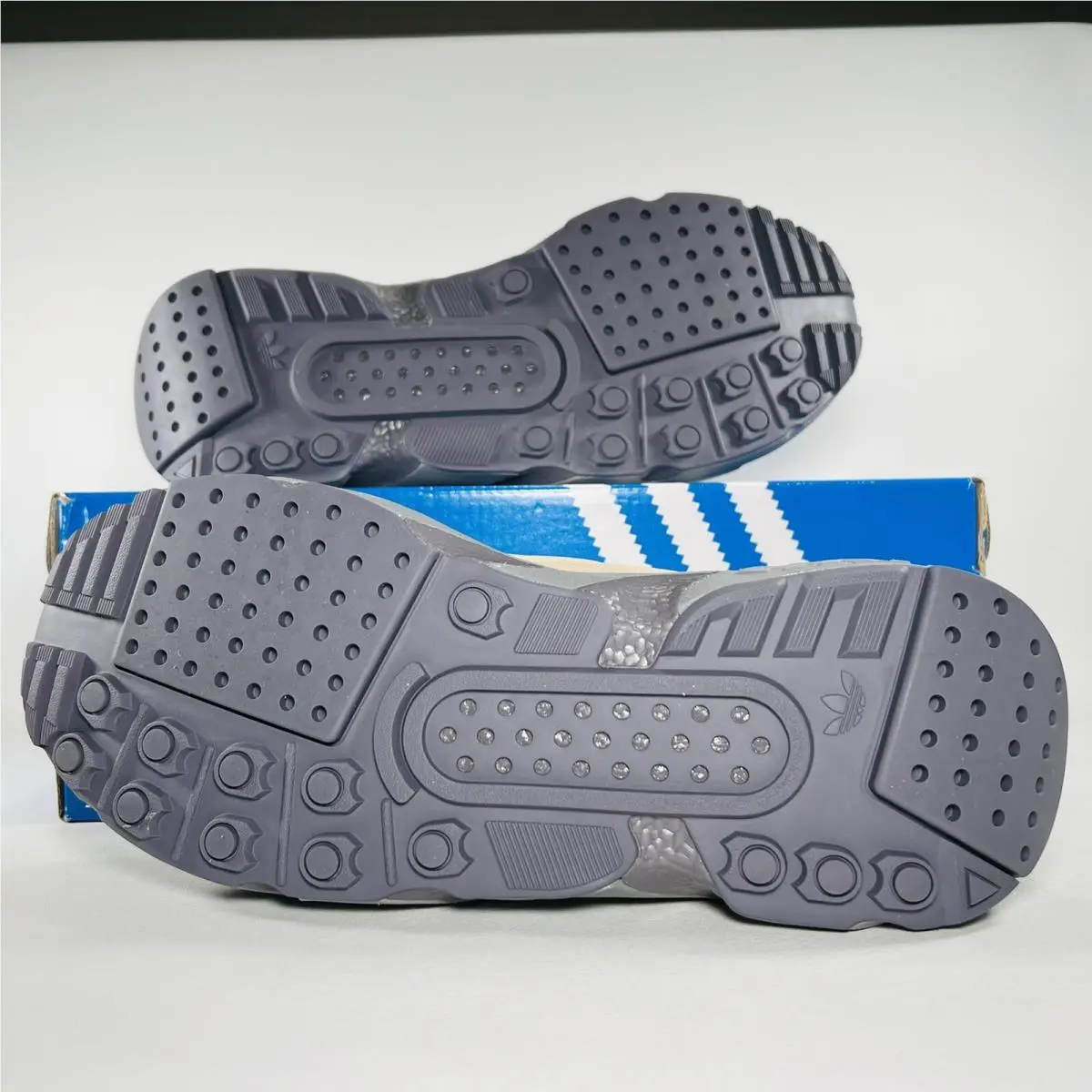 Adidas shoes - adidas ZX 22 Boost - Boost - GX7008 - Aluminium / Magic Beige / Silver Metallic 1