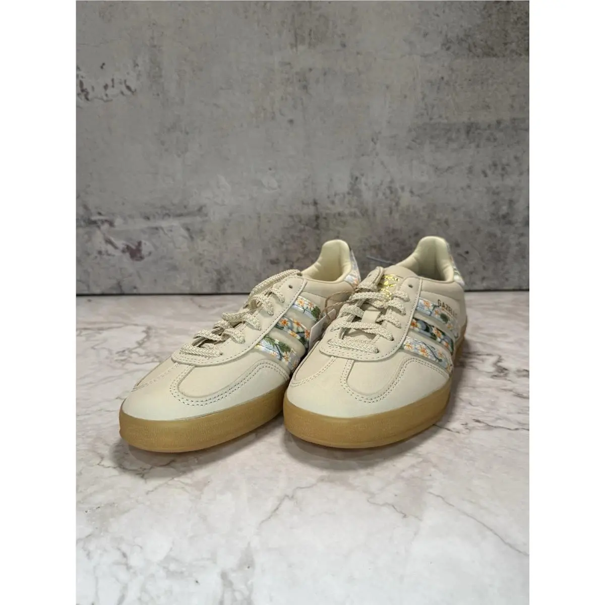 Adidas shoes - adidas Gazelle - Gazelle - JR3601 - White 18
